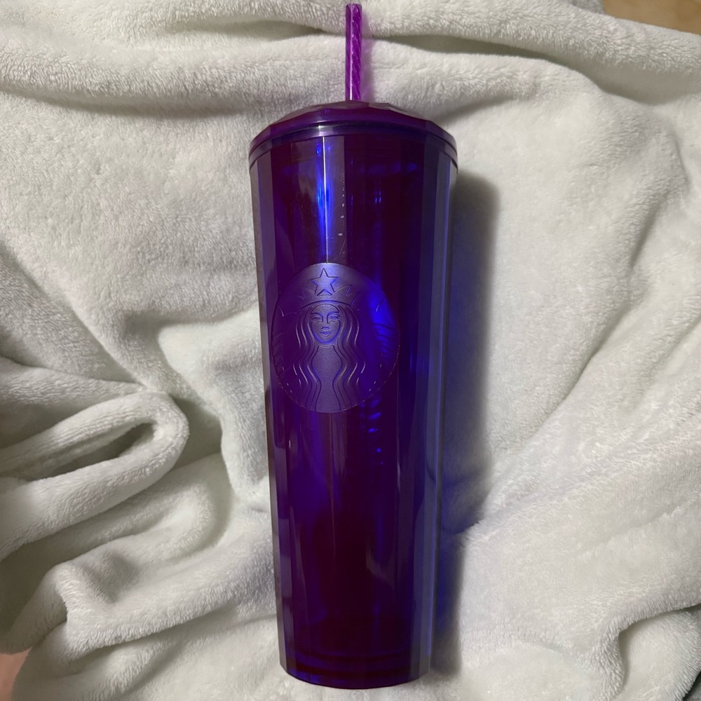 Starbucks Deep Purple Tumbler with Lid and Straw 24oz
